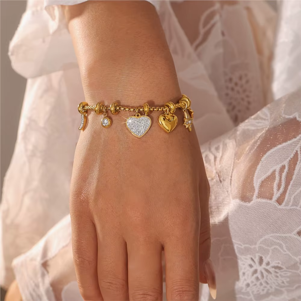 Twinkling Heart Charm Bracelet